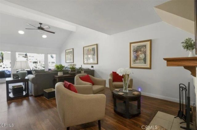 4541 Lyme Bay, Oxnard, CA 93035