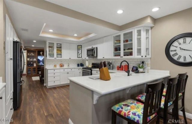 4541 Lyme Bay, Oxnard, CA 93035