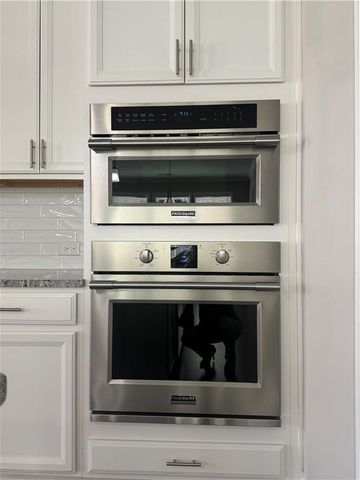 4924 Sterling Close, Buford, GA 30518