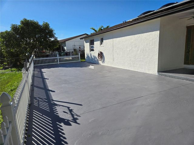 25921 SW 130th Ave, Homestead, FL 33032