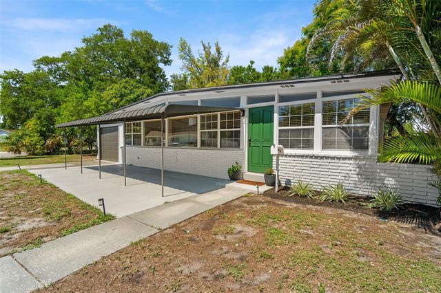 6800 ONYX DRIVE N, St Petersburg, FL 33702