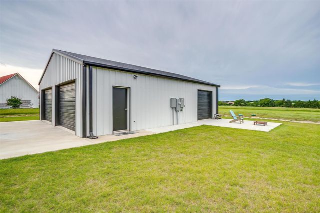 140 Lone Elm Road, Waxahachie, TX 75167