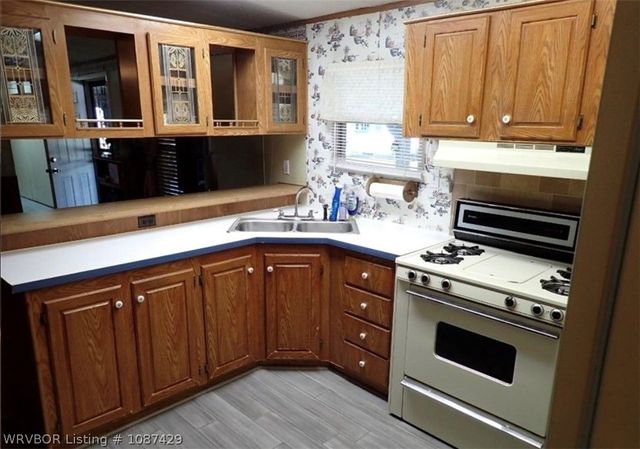 210 S Fifth Avenue, Bonanza, AR 72916