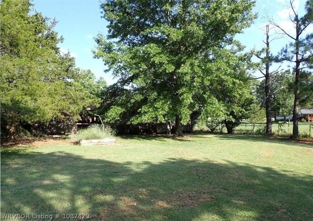 210 S Fifth Avenue, Bonanza, AR 72916