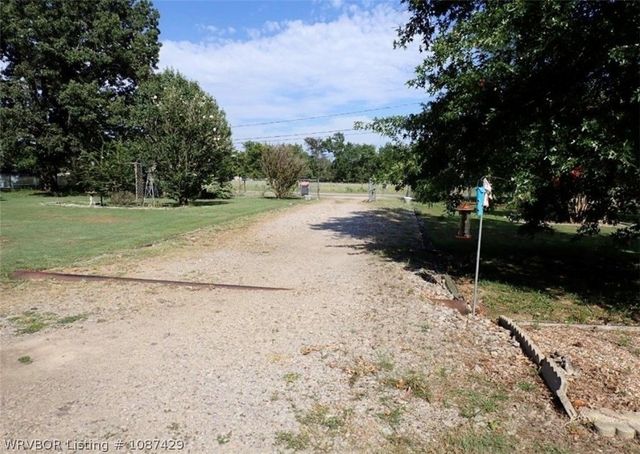 210 S Fifth Avenue, Bonanza, AR 72916