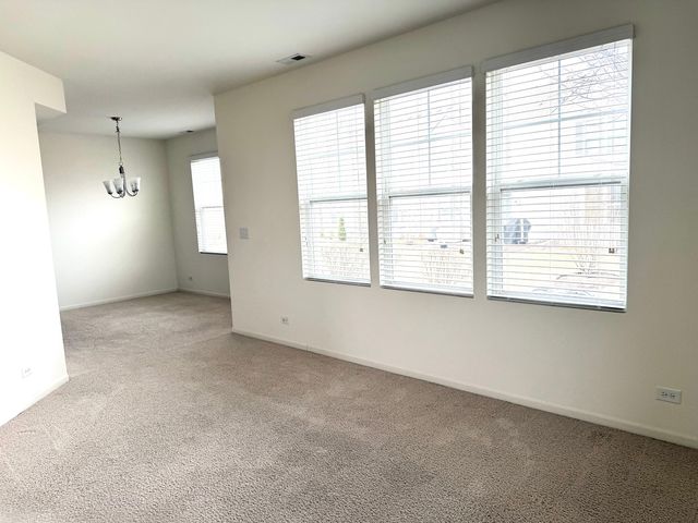 658 Anchorage Court, Pingree Grove, IL 60140