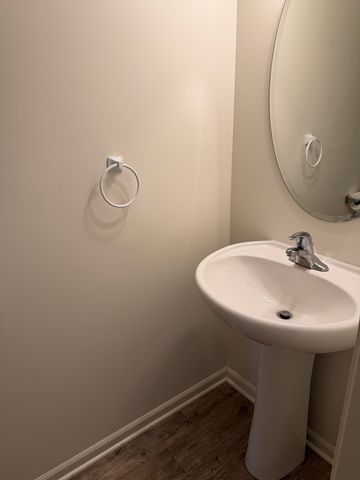 658 Anchorage Court, Pingree Grove, IL 60140