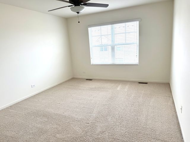 658 Anchorage Court, Pingree Grove, IL 60140