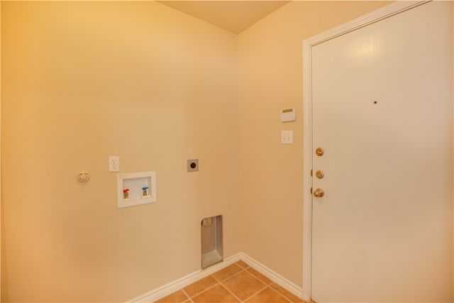 7517 Fort Griffen Dr, Corpus Christi, TX 78414