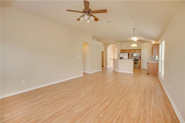 7517 Fort Griffen Dr, Corpus Christi, TX 78414