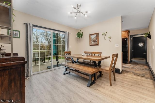 67 Hollow Rd, Lebanon Twp., NJ 08826