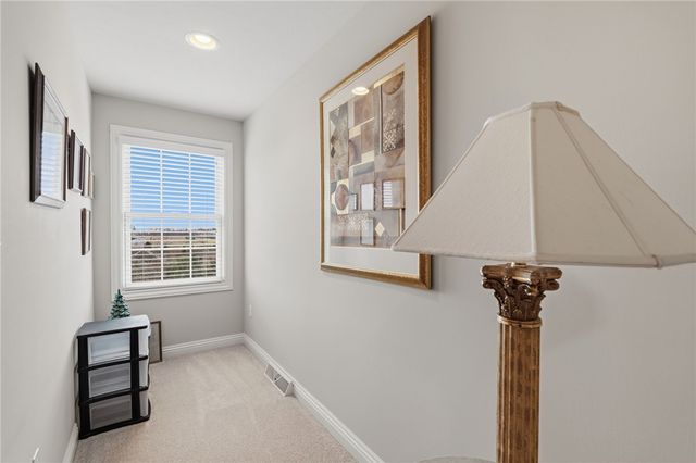 1732 Waterleaf Dr, Franklin Park, PA 15143