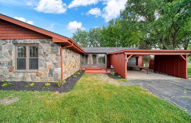 1260 N Posey Lake Highway, Hudson Twp, MI 49247