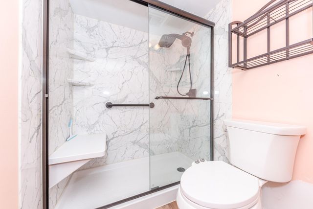 2407 Packard, 43E Street, Ann Arbor, MI 48104