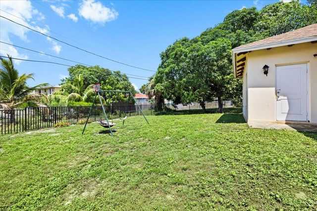 917 14th Street, West Palm Beach, FL 33401