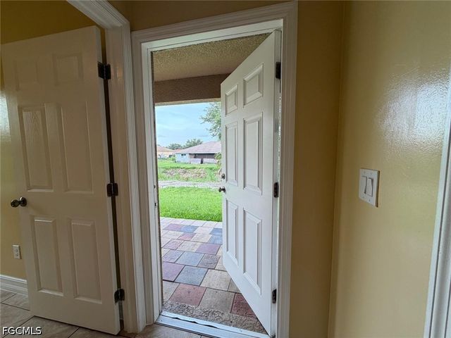 4434 - 4436 29th ST SW, Lehigh Acres, FL 33973