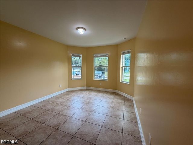 4434 - 4436 29th ST SW, Lehigh Acres, FL 33973