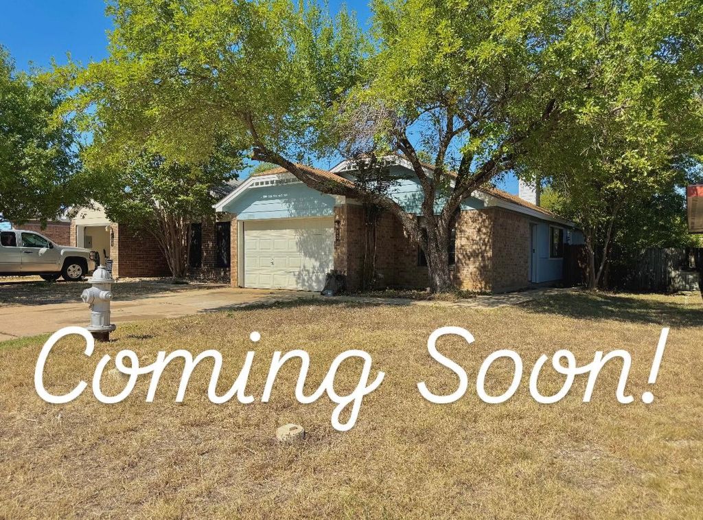 825 Mica DR, Leander, TX 78641
