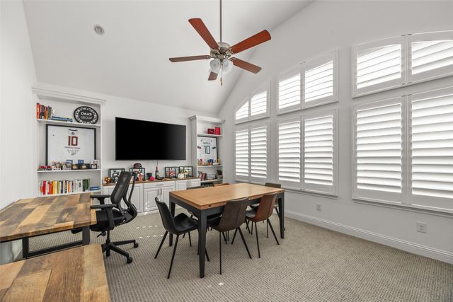 2016 Roundtree Circle E, Fort Worth, TX 76008