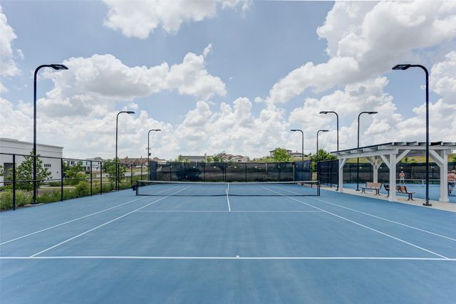 2016 Roundtree Circle E, Fort Worth, TX 76008