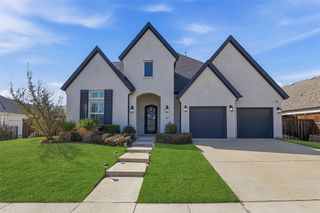 2016 Roundtree Circle E, Fort Worth, TX 76008