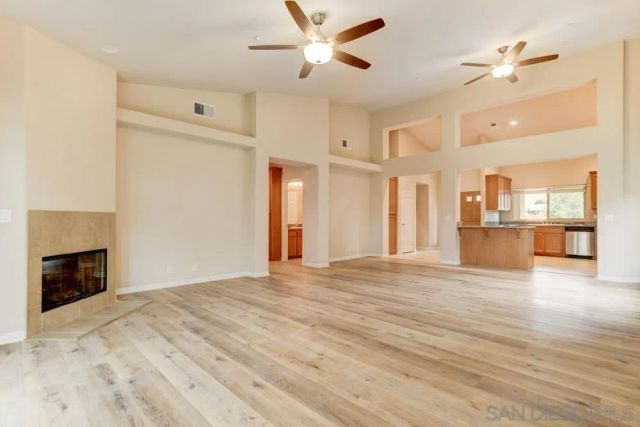 9504 Paseo De Los Castillos, Santee, CA 92071