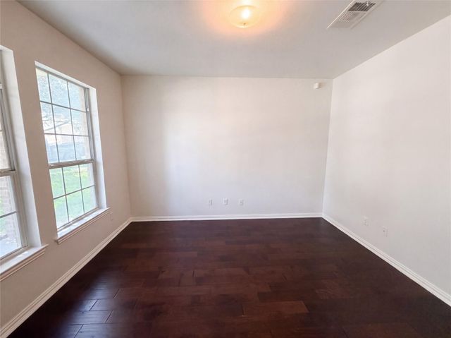 234 Wells BND, Hutto, TX 78634