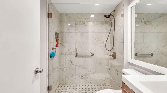 9204 NW 9th Court, Plantation, FL 33324