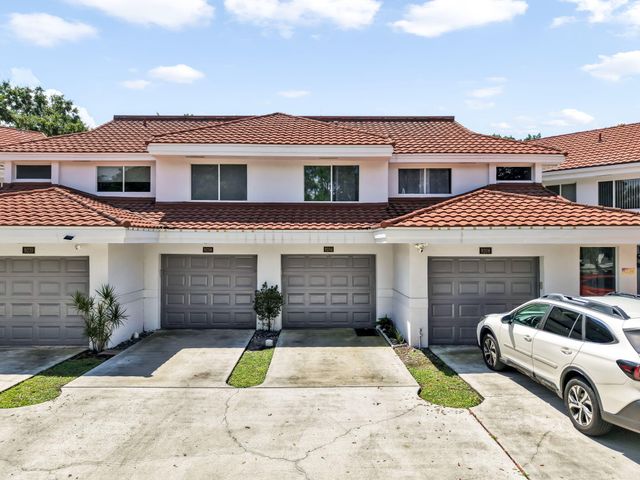 9204 NW 9th Court, Plantation, FL 33324