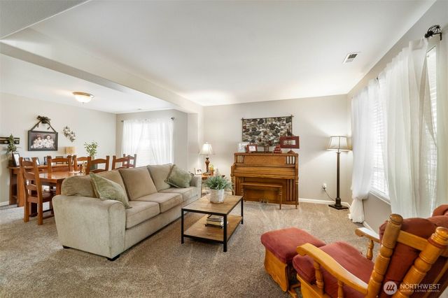 13704 117th Avenue E, Puyallup, WA 98374