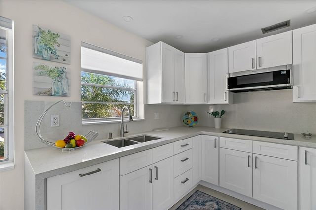 2800 Indian River Boulevard 10I, Vero Beach, FL 32960