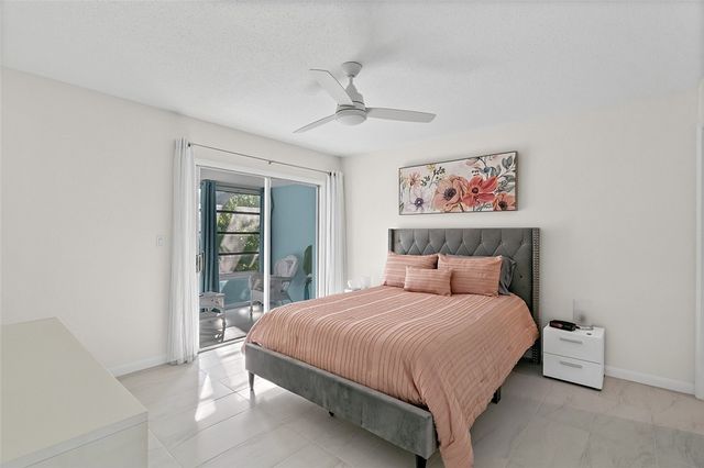 2800 Indian River Boulevard 10I, Vero Beach, FL 32960