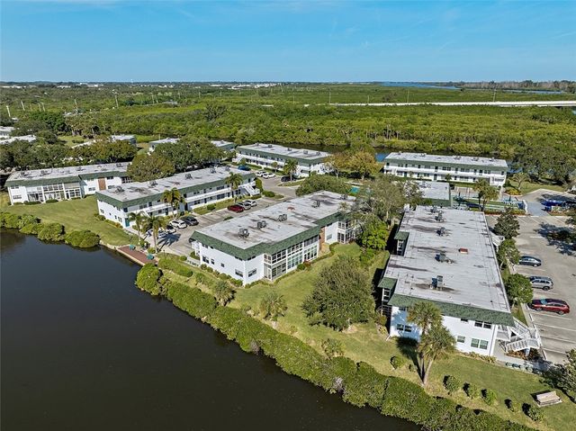 2800 Indian River Boulevard 10I, Vero Beach, FL 32960