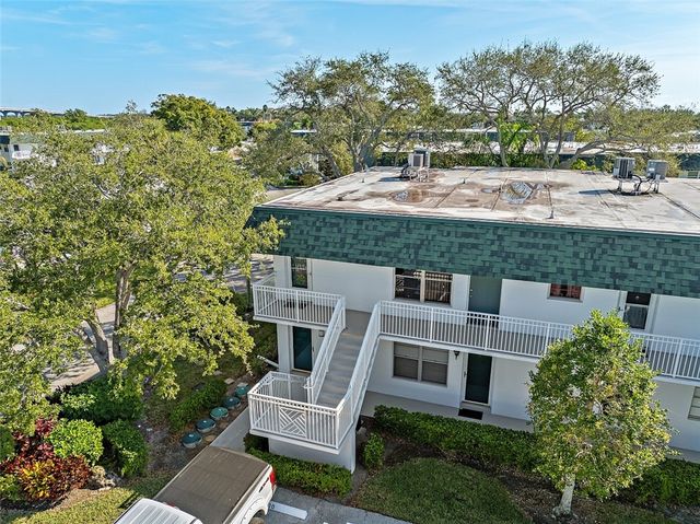 2800 Indian River Boulevard 10I, Vero Beach, FL 32960