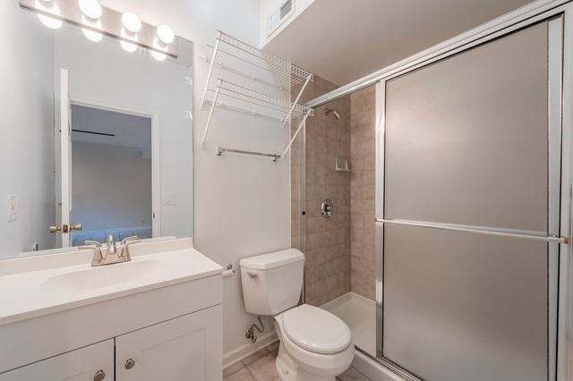 3125 Lake Avenue, Wilmette, IL 60091
