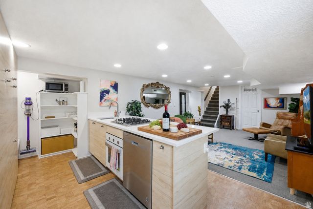 2497 S BEVERLY ST, Salt Lake City, UT 84106
