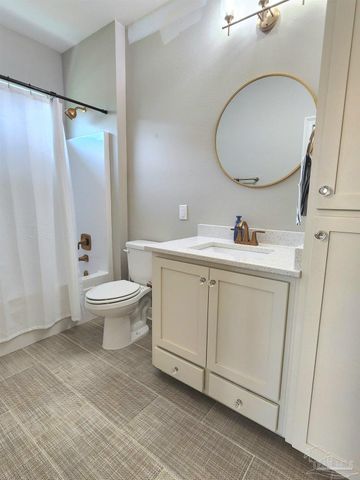 860 Van Kirk Ave, Pensacola, FL 32503