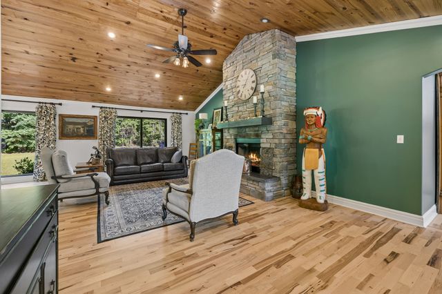 95 Bowman Ct, Waverly, TN 37185