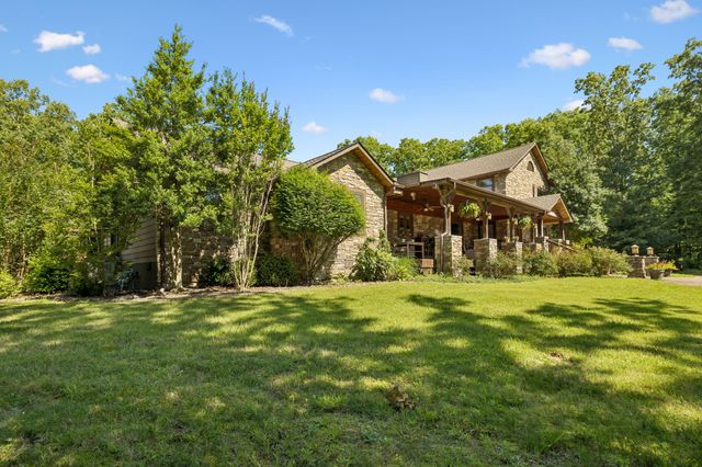 95 Bowman Ct, Waverly, TN 37185