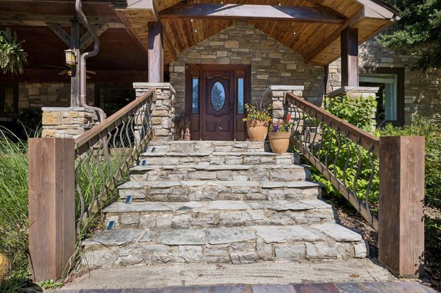 95 Bowman Ct, Waverly, TN 37185