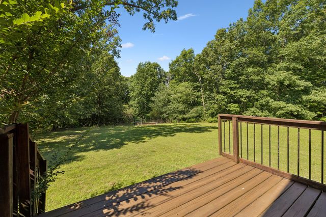 95 Bowman Ct, Waverly, TN 37185