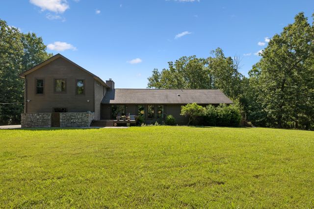 95 Bowman Ct, Waverly, TN 37185