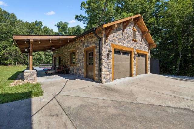 95 Bowman Ct, Waverly, TN 37185