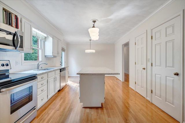 7031 Highfields Farm TRL, Roanoke, VA 24018