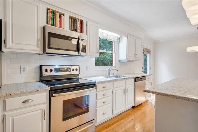 7031 Highfields Farm TRL, Roanoke, VA 24018