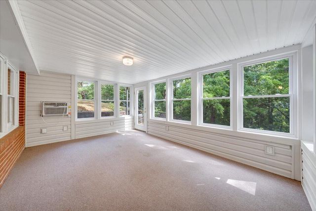 7031 Highfields Farm TRL, Roanoke, VA 24018