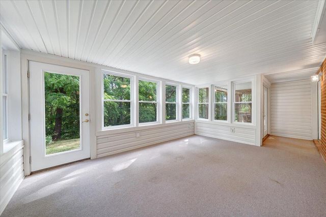 7031 Highfields Farm TRL, Roanoke, VA 24018