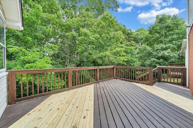 7031 Highfields Farm TRL, Roanoke, VA 24018