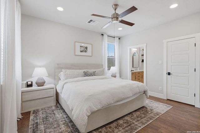 171 Barilla Pl Unit 103, Alamo Heights, TX 78209