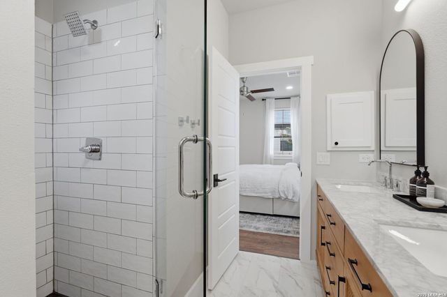 171 Barilla Pl Unit 103, Alamo Heights, TX 78209